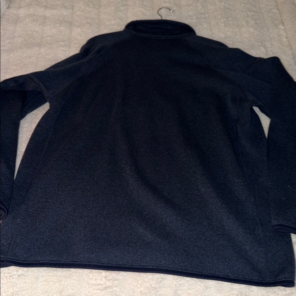 Patagonia Men's Navy Quarter Zip Sweater - Picture 3 of 3